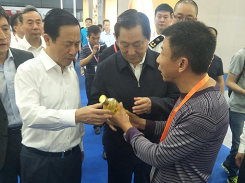 博源国际,油茶莳植生产加工销售,植物油莳植生产加工销售